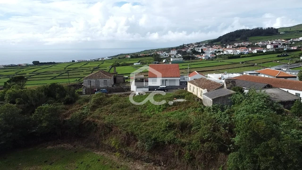 Moradia T2 para Venda em Santa Barbara Foto 14