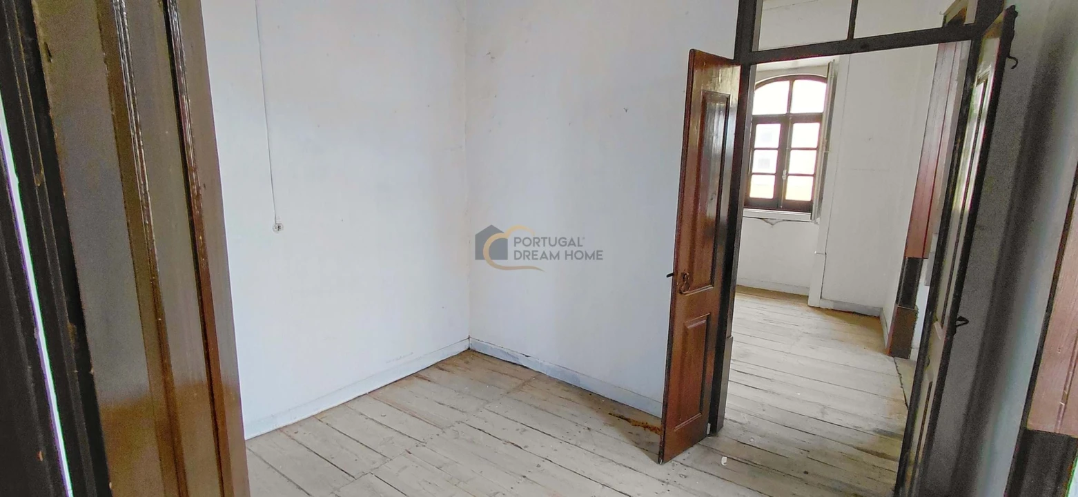 Prédio para Venda em São Bartolomeu de Messines Foto 19