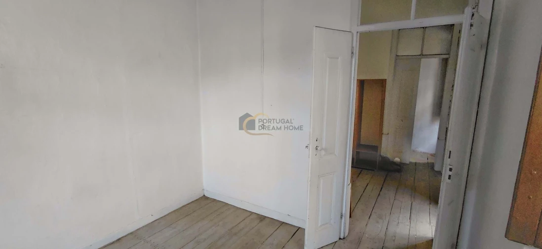 Prédio para Venda em São Bartolomeu de Messines Foto 16