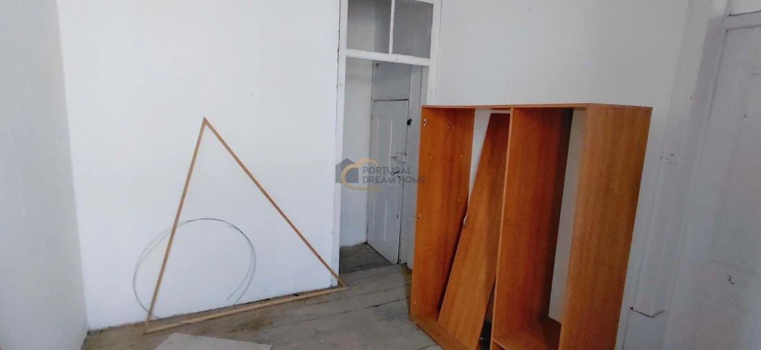 Prédio para Venda em São Bartolomeu de Messines Foto 24