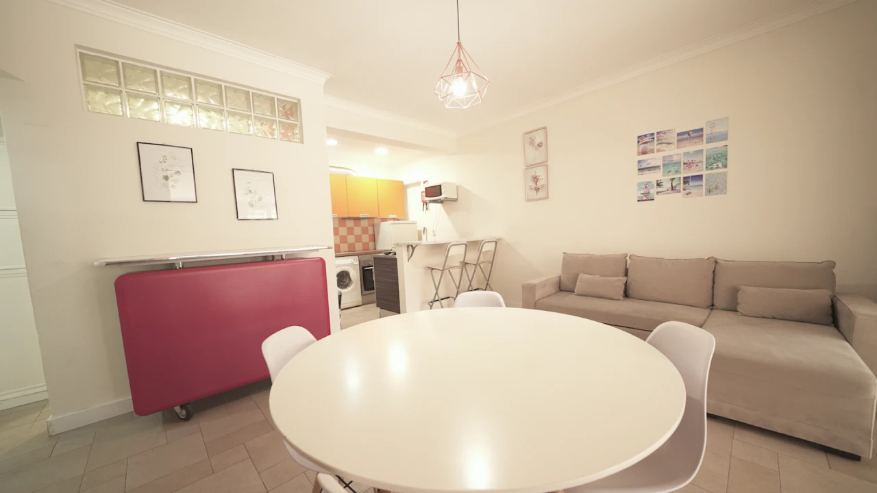 Apartamento T1 para Venda em Costa da Caparica Foto 10