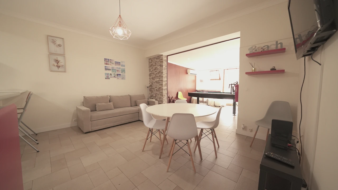 Apartamento T1 para Venda em Costa da Caparica Foto 7