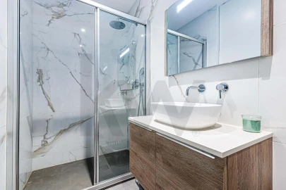 Apartamento T3 para Venda em Albufeira e Olhos de Água