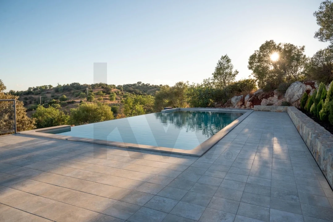 Moradia T4 para Venda em Cachopo Foto 14