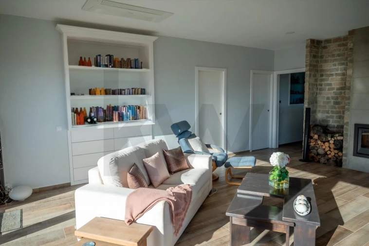 Moradia T4 para Venda em Cachopo Foto 35