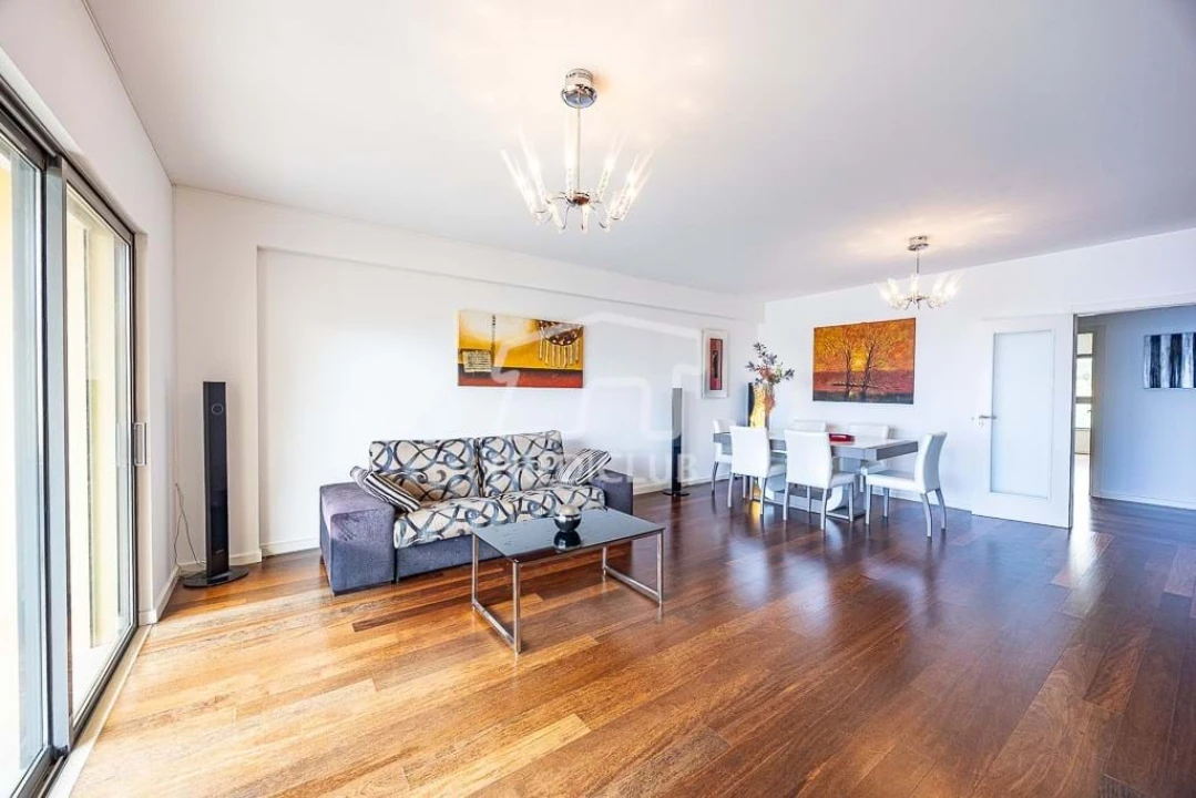 Apartamento T3 para Venda em São Martinho Foto 5