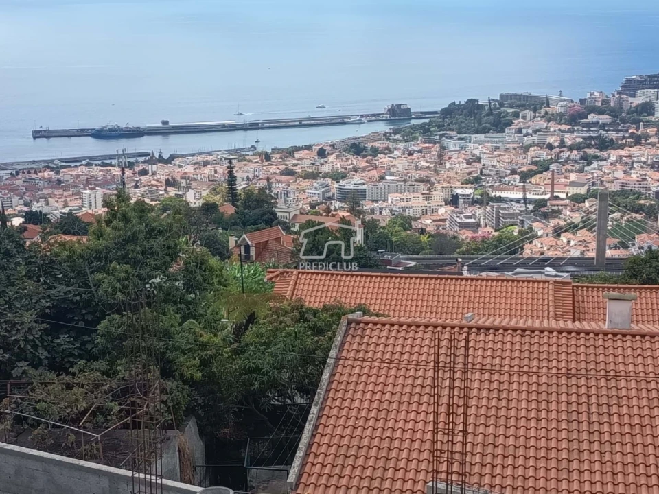 Moradia T3 para Venda em Monte Foto 1