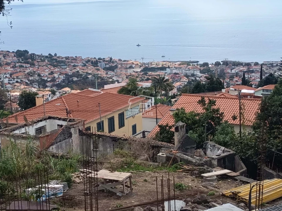 Moradia T3 para Venda em Monte Foto 4