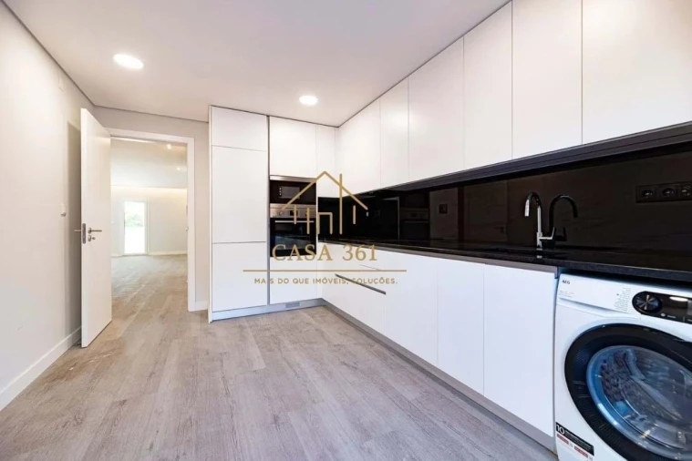 Apartamento T3 para Venda em Alverca do Ribatejo e Sobralinho Foto 2