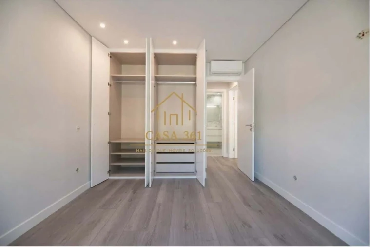 Apartamento T3 para Venda em Alverca do Ribatejo e Sobralinho Foto 10