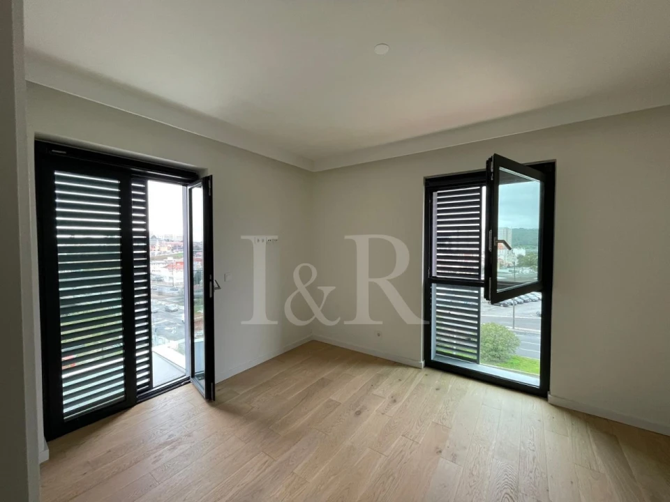 Apartamento T4 para Venda em Avenidas Novas Foto 6