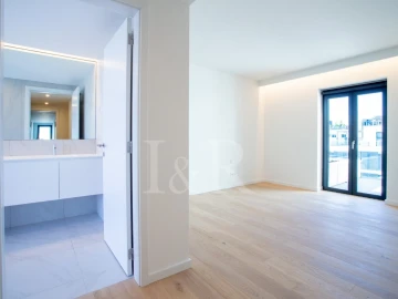 Apartamento T4 para Venda em Avenidas Novas