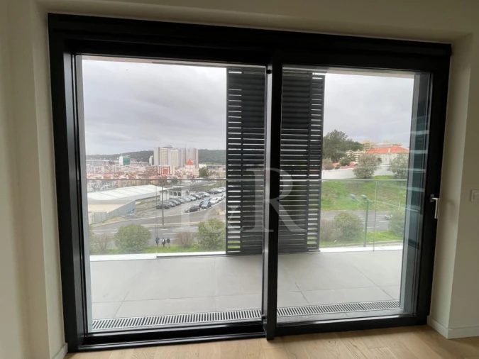 Apartamento T4 para Venda em Avenidas Novas Foto 7