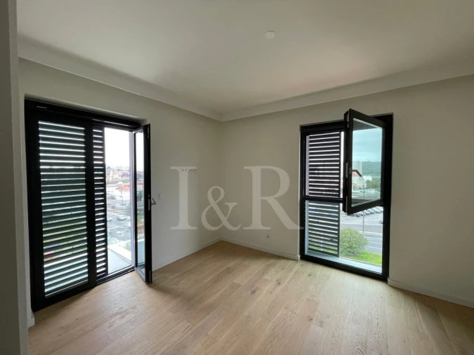 Apartamento T4 para Venda em Avenidas Novas Foto 6