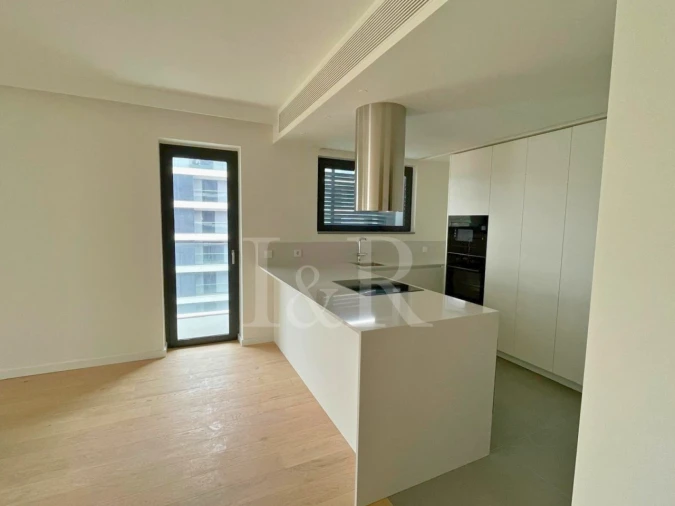 Apartamento T4 para Venda em Avenidas Novas Foto 4