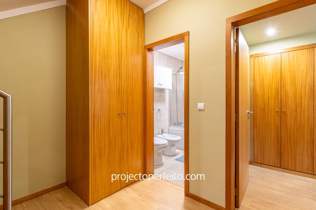 Apartamento T3 para Venda em Canelas Foto 20