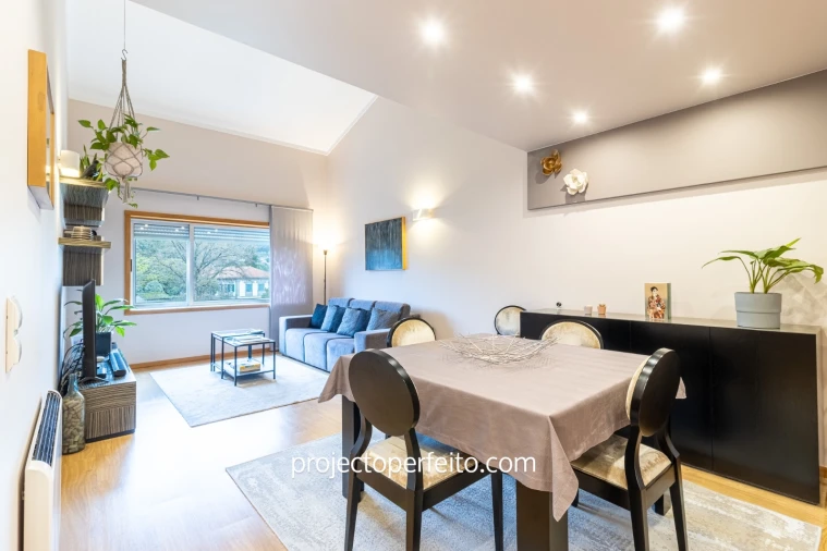 Apartamento T3 para Venda em Canelas Foto 5