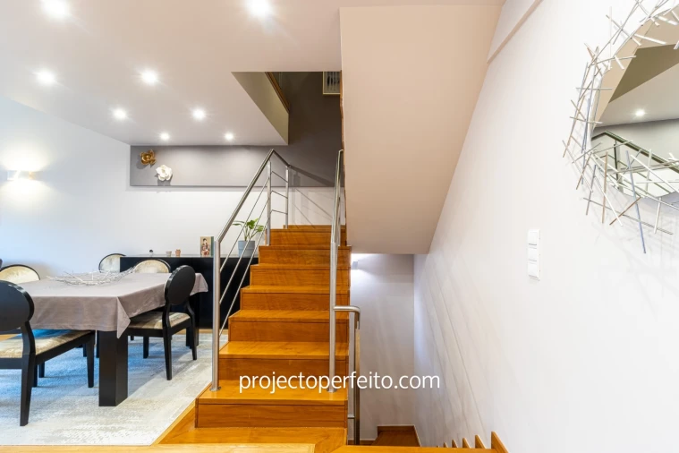 Apartamento T3 para Venda em Canelas Foto 16