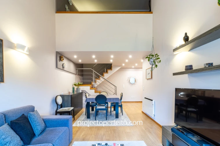 Apartamento T3 para Venda em Canelas Foto 2