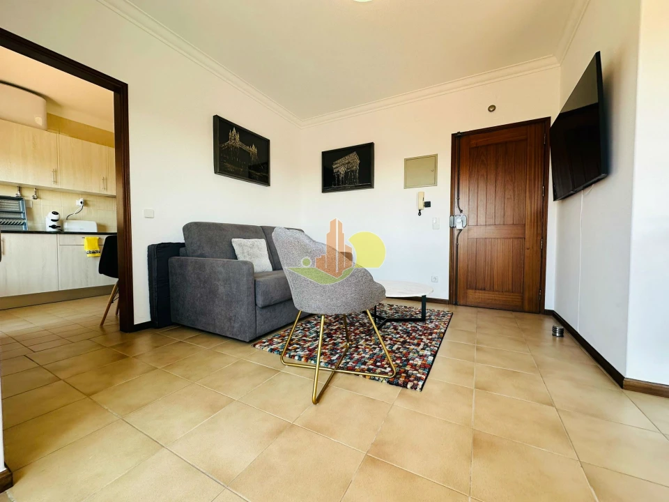 Apartamento T1 para Venda em Buarcos Foto 5