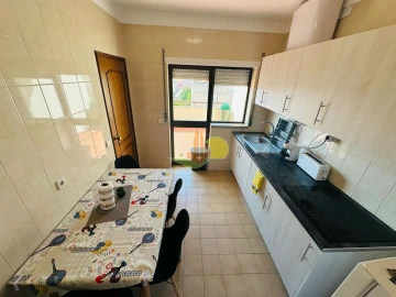 Apartamento T1 para Venda em Buarcos