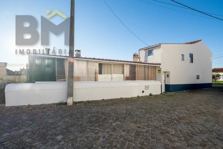 Moradia T2 para Venda em Freixial e Juncal do Campo Foto 20