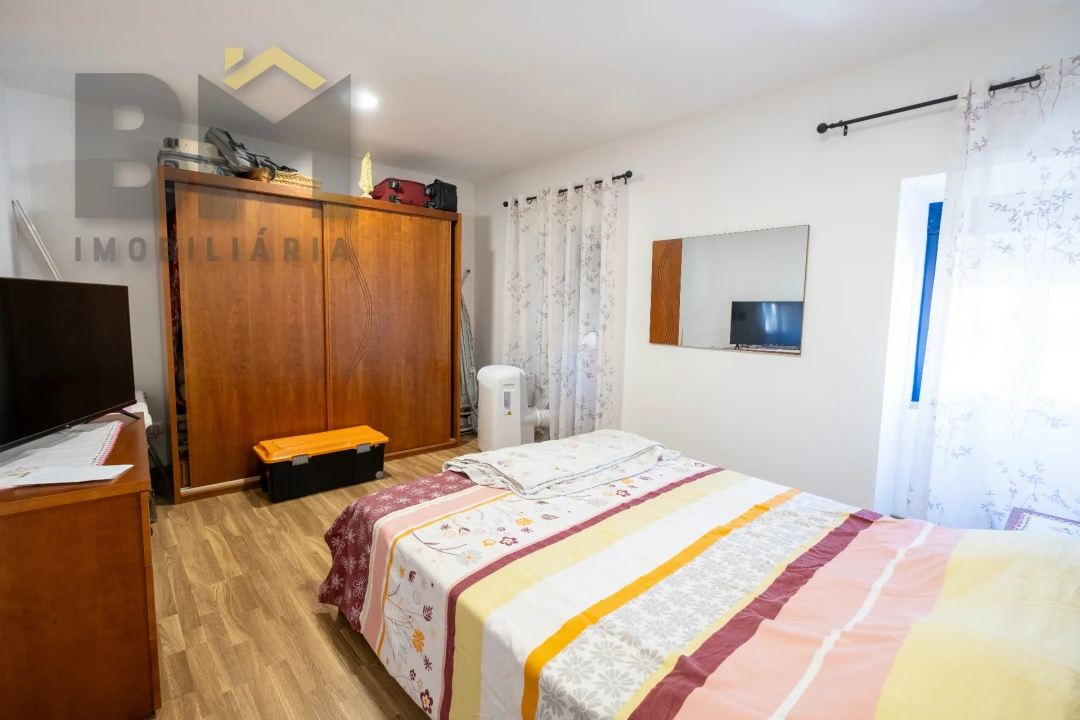 Moradia T2 para Venda em Freixial e Juncal do Campo Foto 13