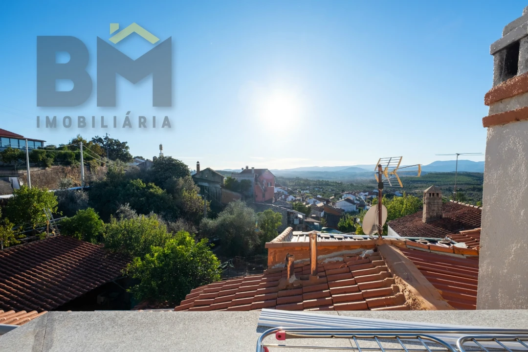 Moradia T2 para Venda em Freixial e Juncal do Campo Foto 19