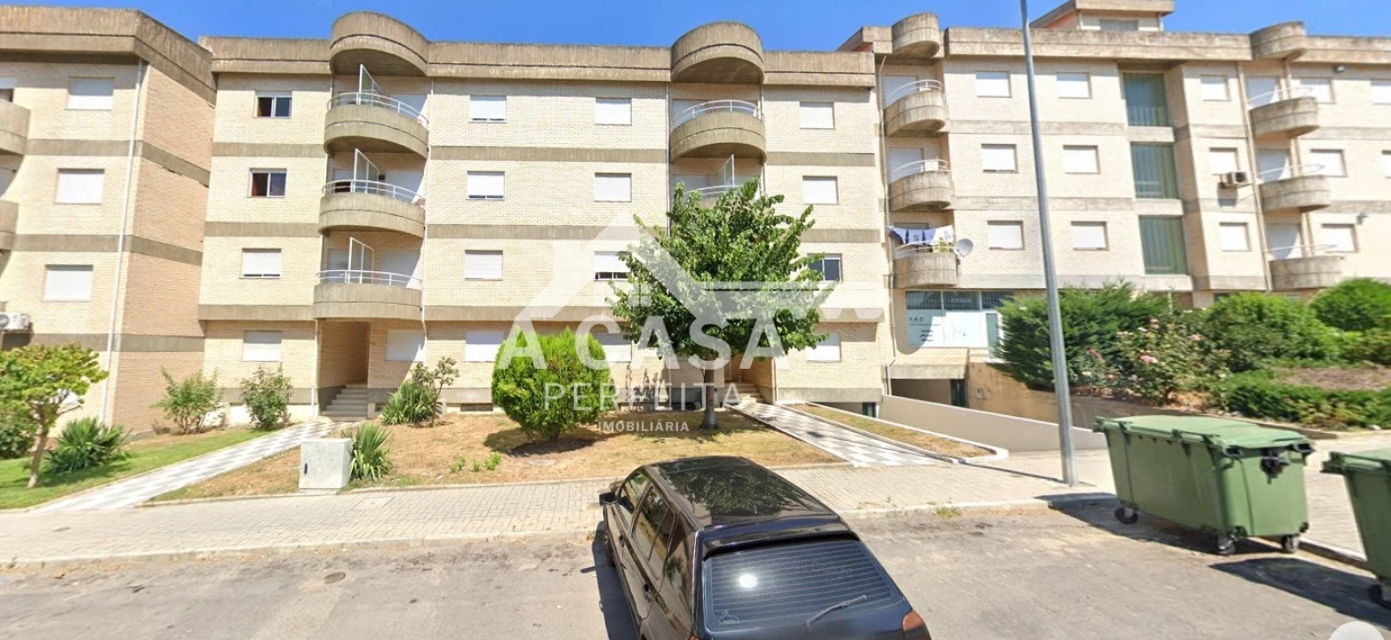 Apartamento T2 para Venda em Santa Maria Maior Foto 1