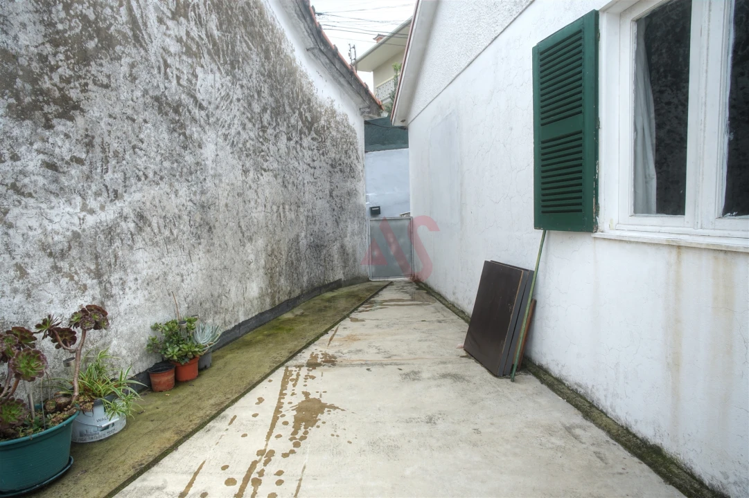 Moradia T2 para Venda em Caldas de Vizela (São Miguel e São João) Foto 13