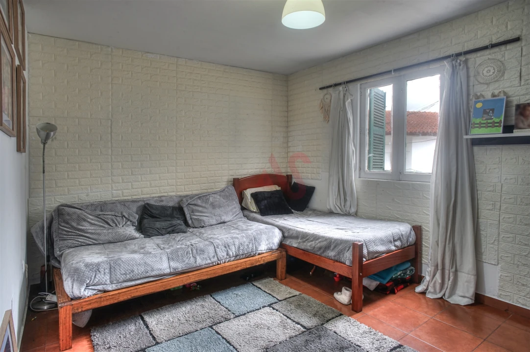 Moradia T2 para Venda em Caldas de Vizela (São Miguel e São João) Foto 3