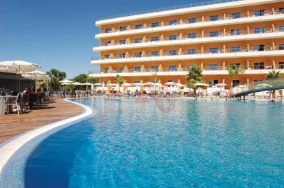 Apartamento T1 para Venda em Albufeira e Olhos de Água