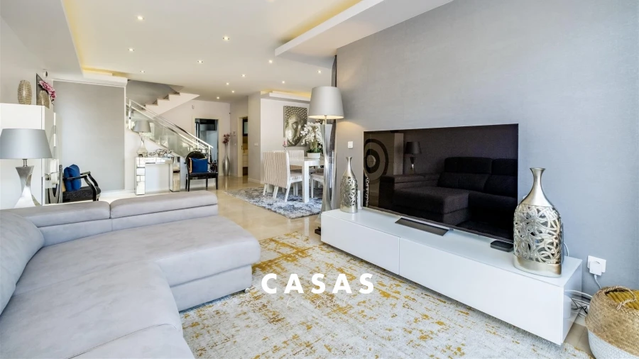 Moradia T3 para Venda em Machico Foto 2