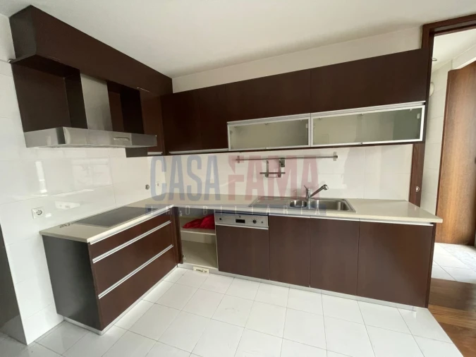 Apartamento T3 para Venda em Santo Tirso, Couto (Santa Cristina e São Miguel) e Burgães Foto 2