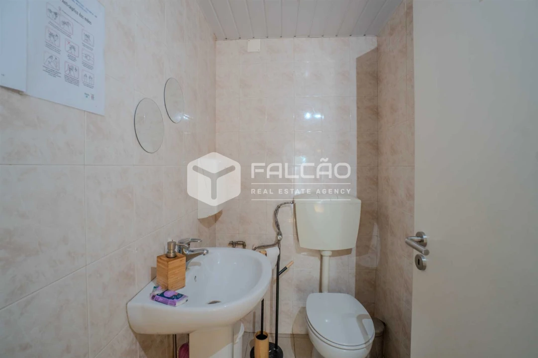 Prédio para Venda em Marvila, Ribeira Santarém, São Salvador, São Nicolau Foto 14