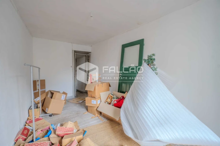 Prédio para Venda em Marvila, Ribeira Santarém, São Salvador, São Nicolau Foto 24