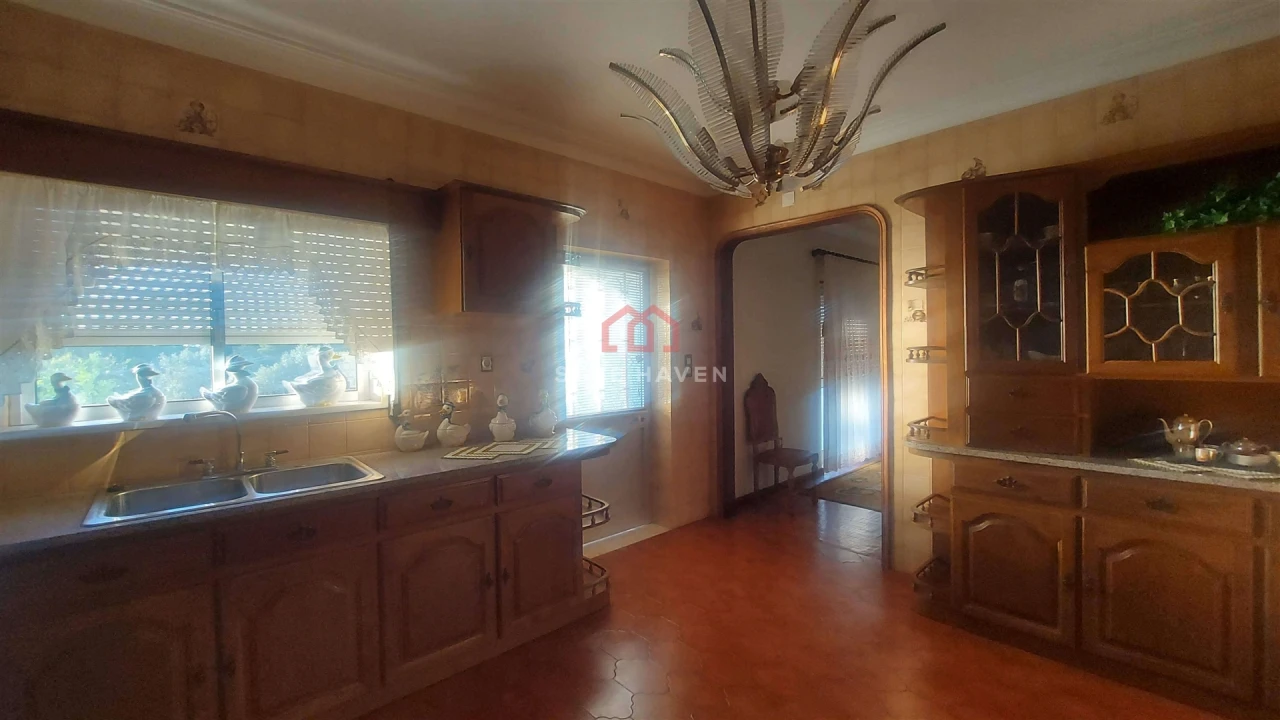 Moradia T4 para Venda em Vila Nova de Tazem Foto 12