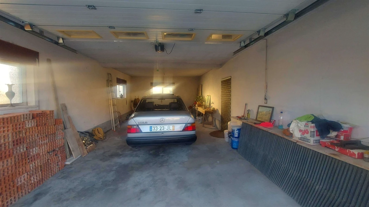 Moradia T4 para Venda em Vila Nova de Tazem Foto 26