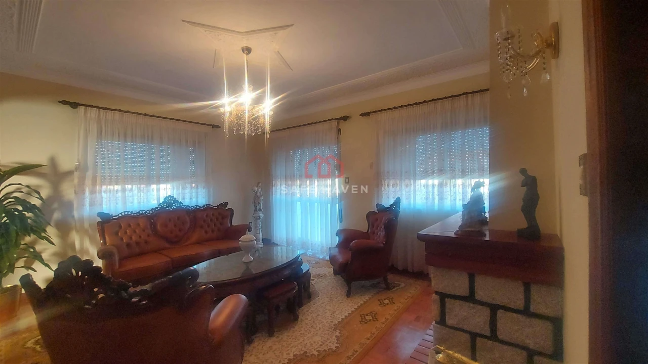 Moradia T4 para Venda em Vila Nova de Tazem Foto 6