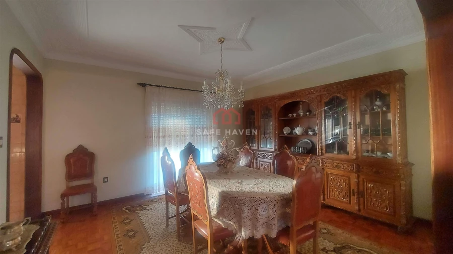 Moradia T4 para Venda em Vila Nova de Tazem Foto 7