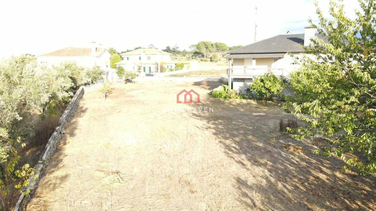 Moradia T4 para Venda em Vila Nova de Tazem Foto 21