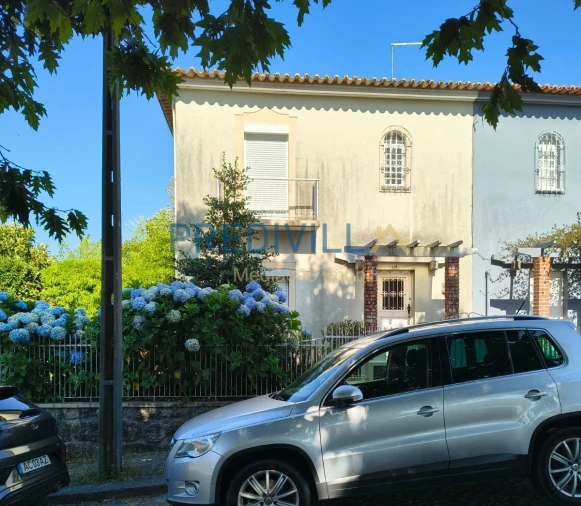 Moradia T3 para Venda em Campanhã