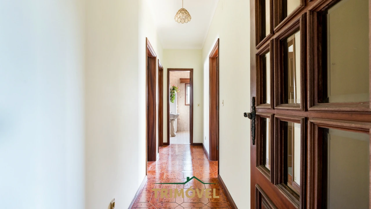 Moradia T3 para Venda em São Roque Foto 12