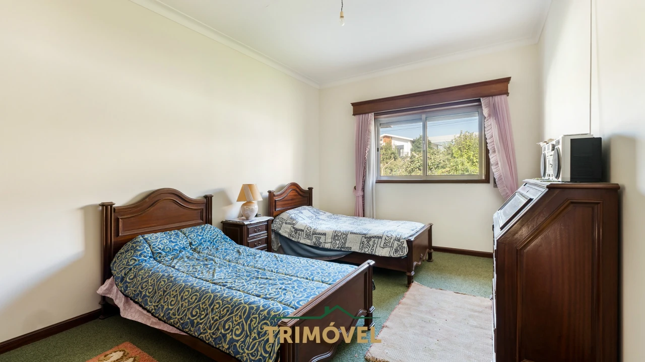 Moradia T3 para Venda em São Roque Foto 13