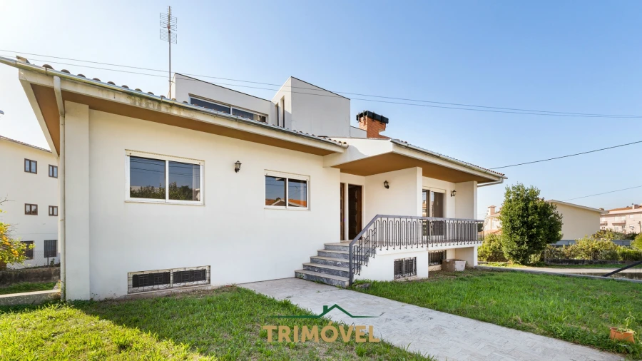 Moradia T3 para Venda em São Roque Foto 2