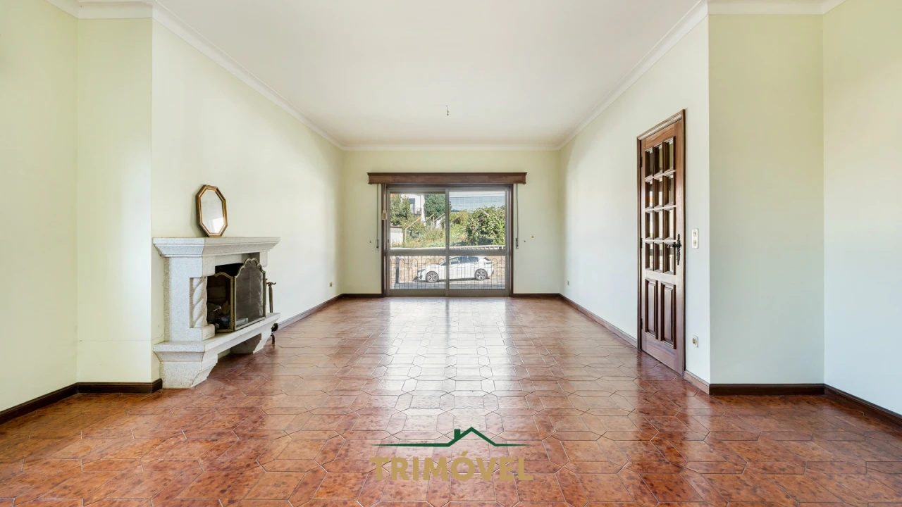 Moradia T3 para Venda em São Roque Foto 7