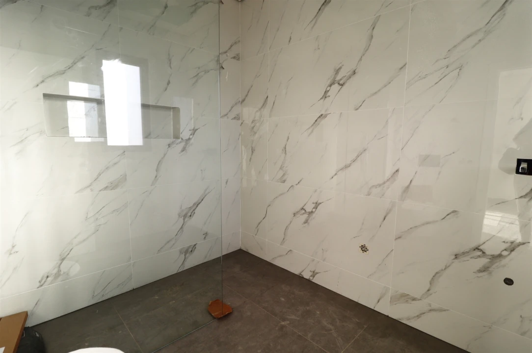 Moradia T3 para Venda em Boliqueime Foto 76