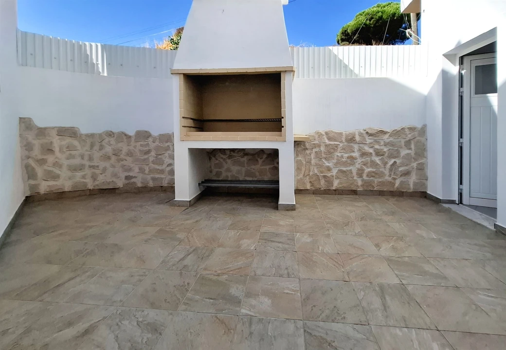 Moradia T3 para Venda em Albufeira e Olhos de Água Foto 26