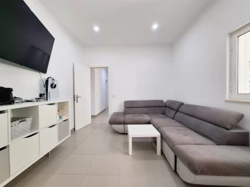 Moradia T3 para Venda em Albufeira e Olhos de Água