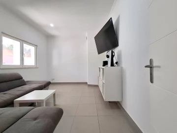 Moradia T3 para Venda em Albufeira e Olhos de Água